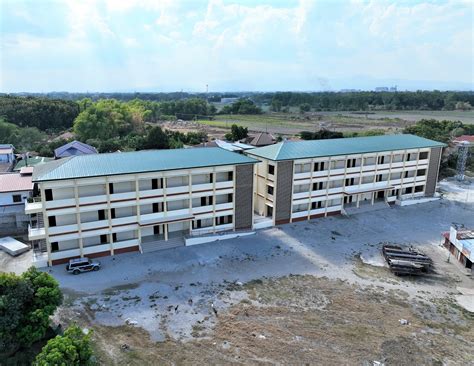san fernando pampanga university|Campuses .